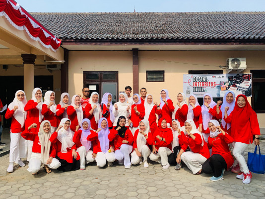 DALAM RANGKA MEMERIAHKAN HUT KE-81 RI, DISDUKCAPIL OKU TIMUR GELAR BERBAGAI LOMBA